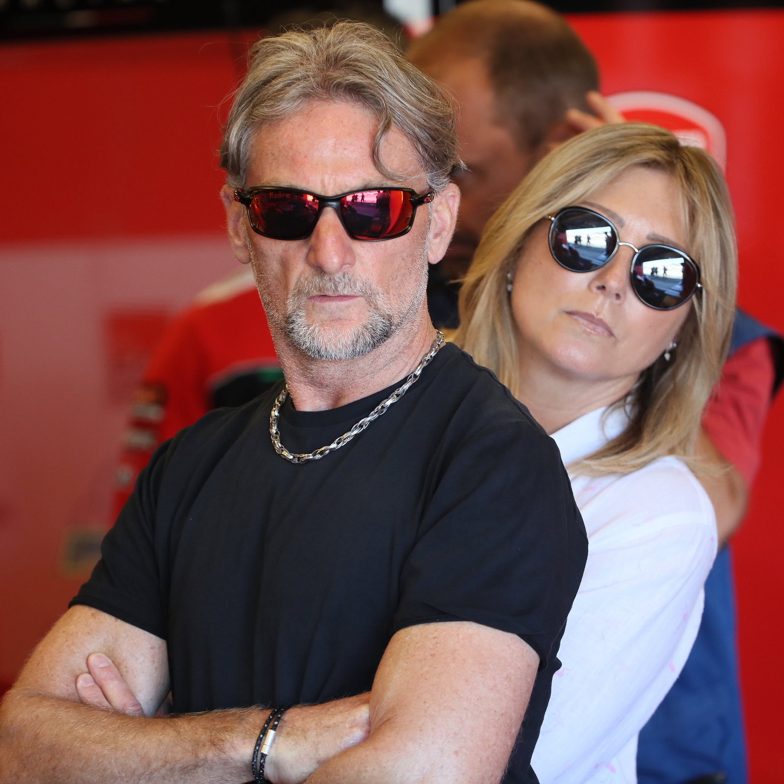 Carl Fogarty, 2019 US WorldSBK, Aruba.it Racing Ducati pit box. Credit: Gold and Goose.